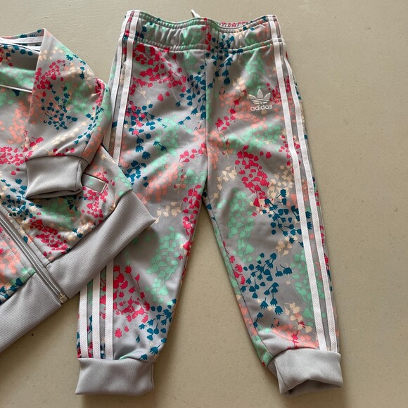 adidas Floral Print Track Jacket and Pants Set Gray Pink 2T - Picture 5 of 8